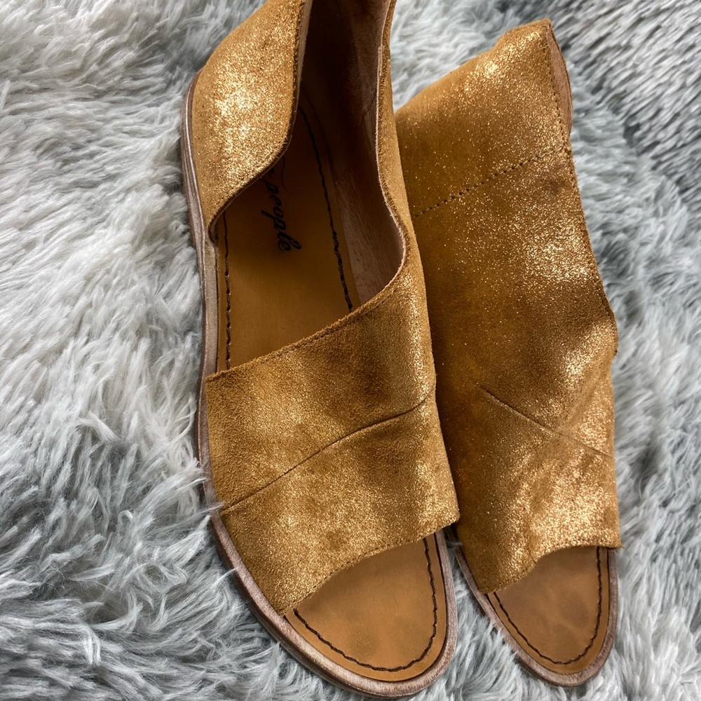 Free People | Mont Blanc Asymmetrical Suede Sandals Rose Gold